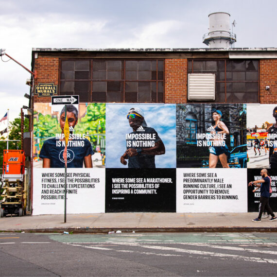 Large format printing machine producing signage